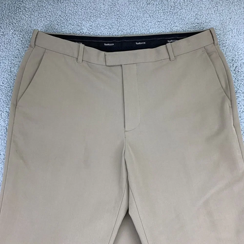 Van Heusen Pants Mens Size 36 Tan Mid-Rise Slash Pocket Straight Leg Stretch‎